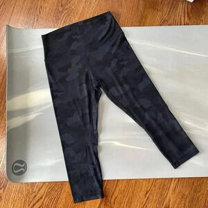 Lululemon I 8